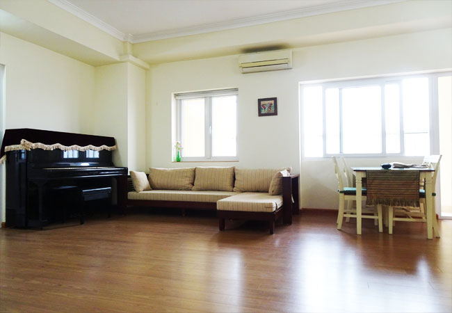 Apartment for rent in cau Giay Hanoi, 2bedooms