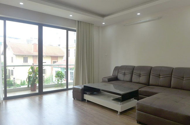 Brand new apartment in Lac Long Quan, Tay Ho for rent 