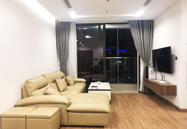 Cho thuê căn hộ 2 phòng ngủ, tầng cao ở Vinhomes Metropolis Liễu Giai