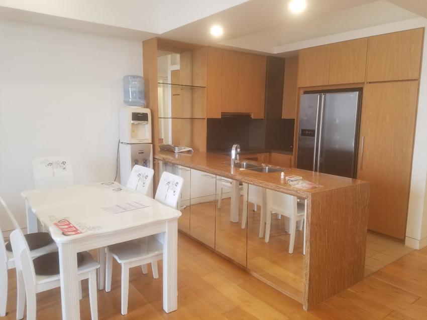 Fully furnished 3 bedroom apartment in Indochina Plaza Hanoi