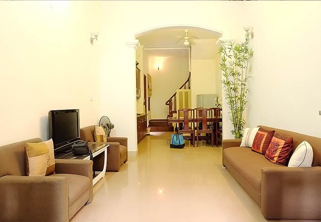 House for rent in Hoan Kiem district,4 bedroom