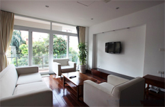 Luxury apartment for rent in Hanoi with big balcony 