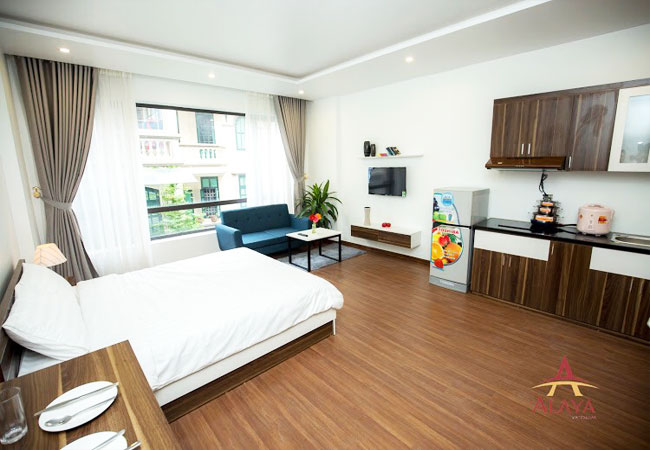 Nice apartment for rent in Nguyen Phong sac street, Cau Giay district