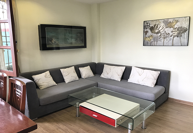 2 bedroom apartment for rent in Kim Ma, near Lotte 