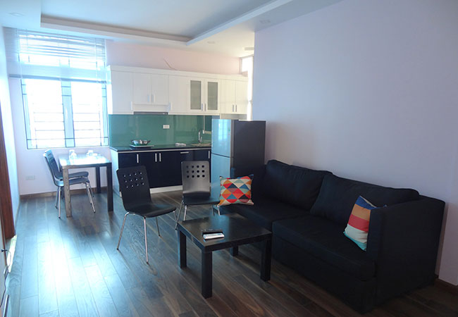 2 bedroom apartment in Van Cao for rent 