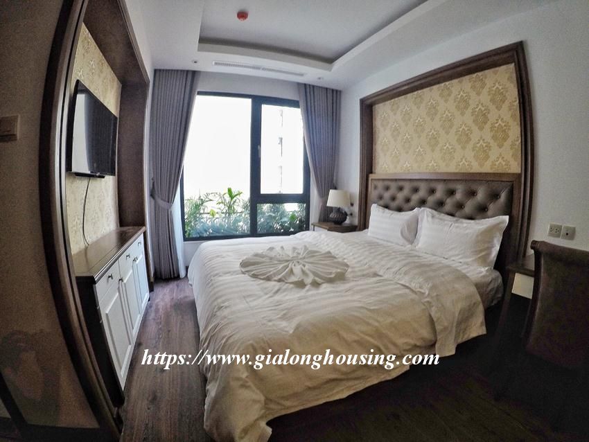 Brand new apartment in Tran Quoc Toan for rent 5