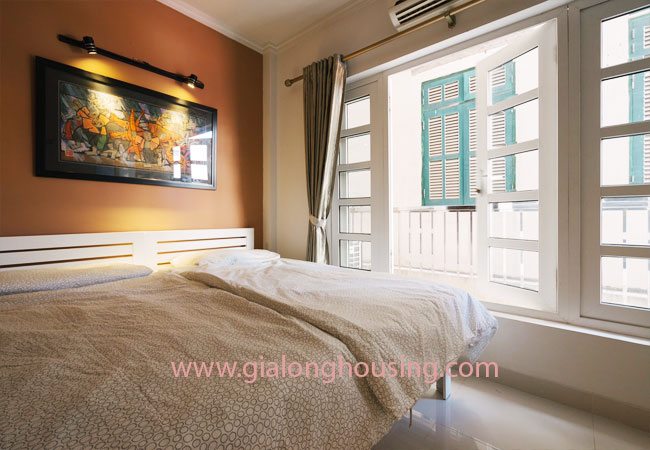 Nice furnished house for rent in Tran Hung Dao street, Hoan Kiem district 11