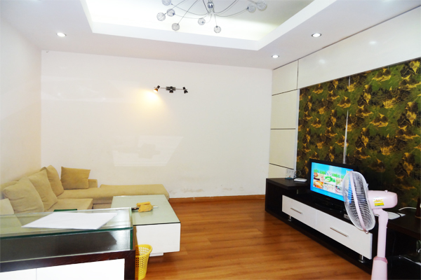 3 bedroom apartment for rent in Hai Ba Trung district,Kinh Do building
