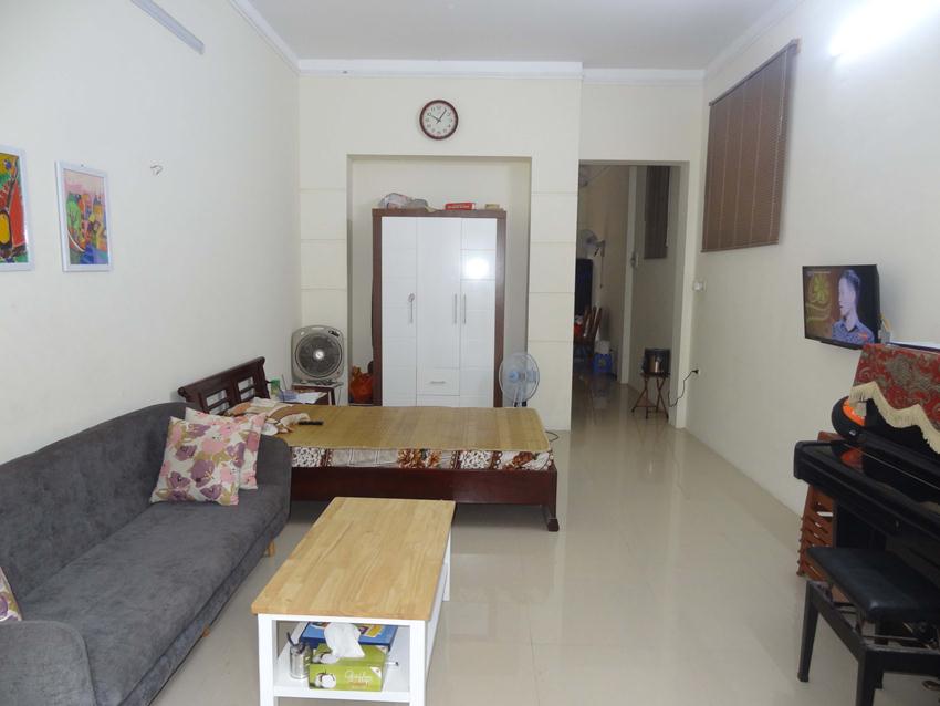 4 bedroom house in Doi Can for rent