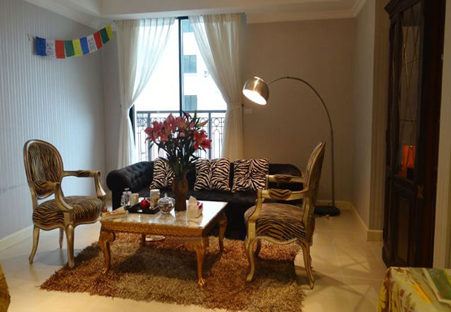 Apartment in royal style for rent in Pacific Place 