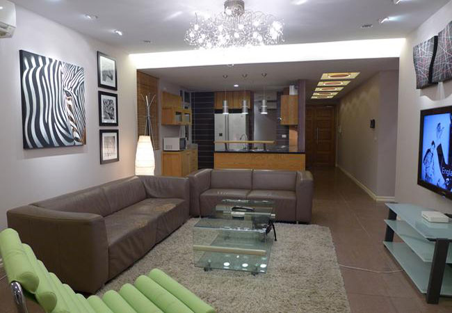 Beautiful corner apartment in 172 Ngoc Khanh, near Giang Vo exhibition 