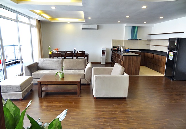 Beautiful lake view apartment for rent in Tu Hoa, Hanoi