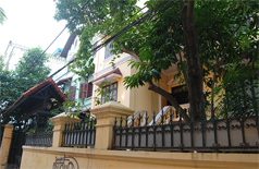 Biệt thự lớn cho thuê tại phố Tô Ngọc Vân 