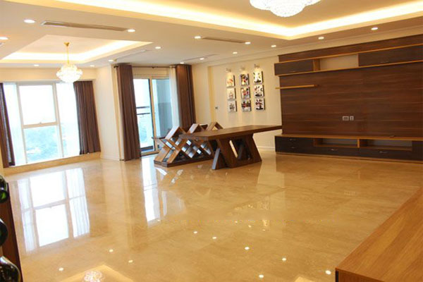 Big apartment in L building, Ciputra