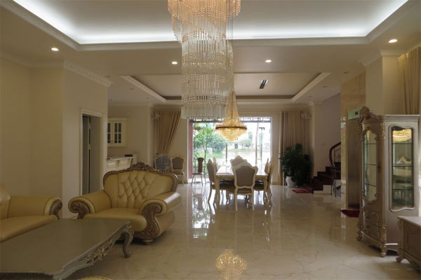 Big villa in Hoa Phuong area , Vinhomes Riverside Long Bien for rent 