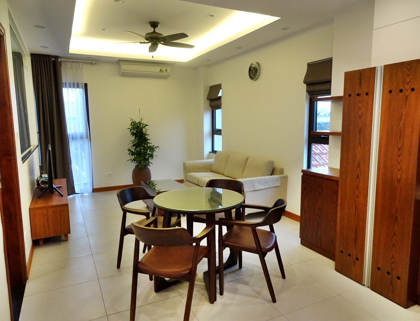 Brand new apartment for rent in Trinh Cong Son street