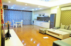 Brand new apartment in 713 Lac Long Quan building for rent 