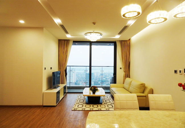 Brand new luxury apartment for rent in Vinhomes Metrpolis