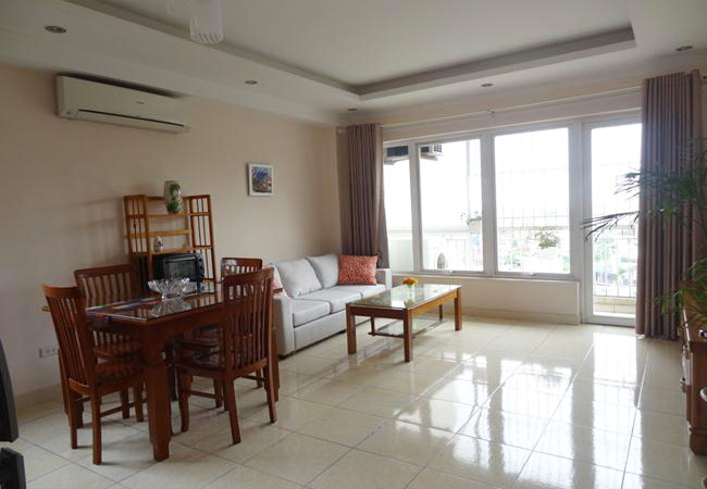 Bright and cool serviced apartment for rent in Pho Duc Chinh