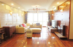 Bright apartment with golf court view in P block 