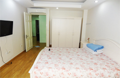 Căn hộ 01 phòng ngủ cho thuê trên quận Ba Đình, có thang máy