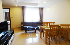 Căn hộ 2 phòng ngủ, đầy đủ nội thất mới và hiện đại cho thuê ở phố Triệu Việt Vương
