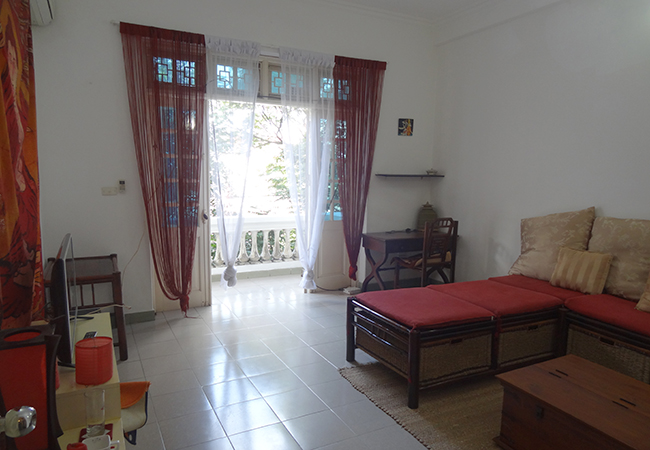 Cozy house in Hoang Hoa Tham for rent 