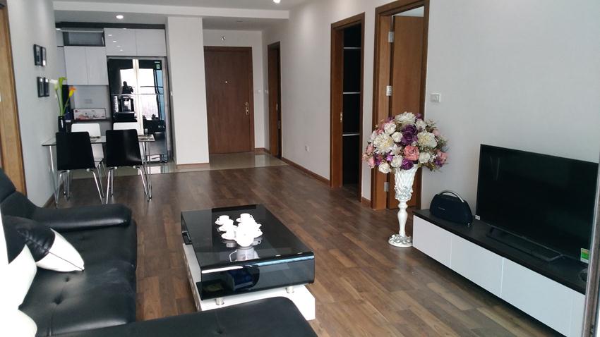 Fully furnished 3 bedroom in Goldmark City Ho Tung Mau 