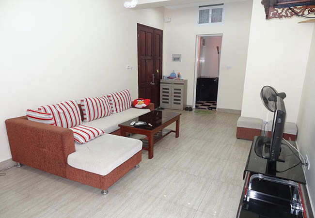 Fully furnished apartment in Cong Vu Hoang Cau building 