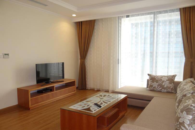 Fully furnished apartment in high floor of Vinhomes Nguyen Chi Thanh 