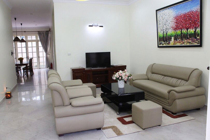 Fully furnished villa in block C, near UNIS 