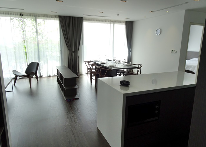 High class apartment for rent in To Ngoc Van with open view 