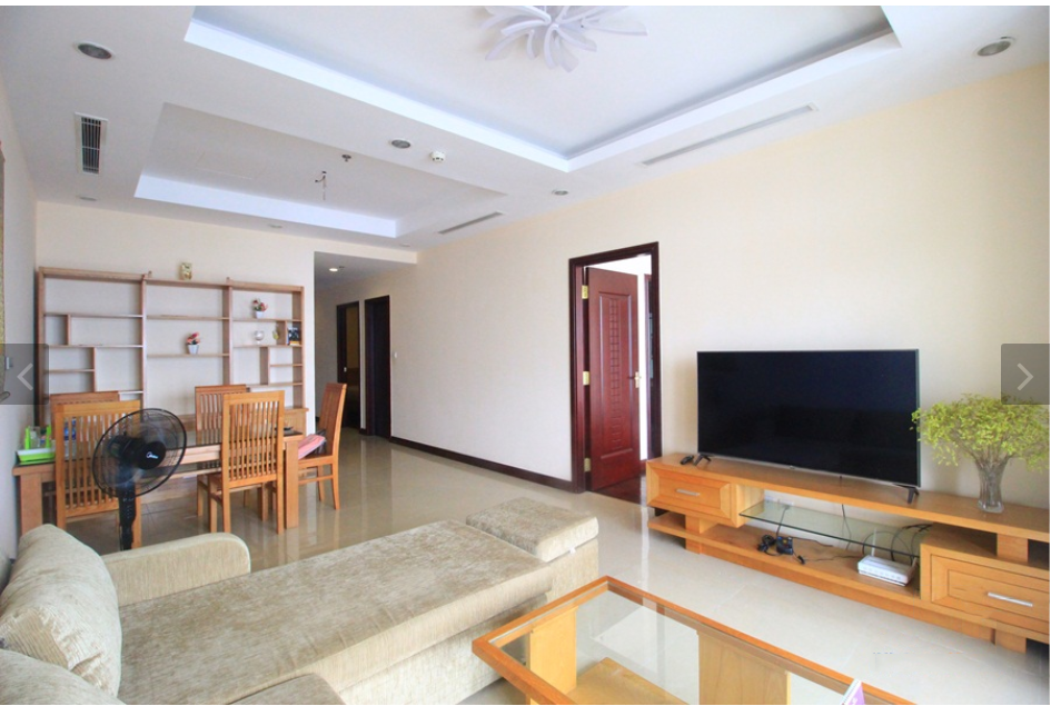 High floor apartment in R4 for rent with good price 