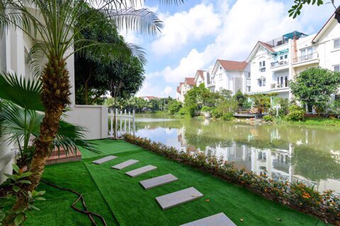 Hoa Sua 4 bedroom villa for rent 