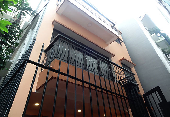 House for rent in Dang Thai Mai street, 04 bedrooms