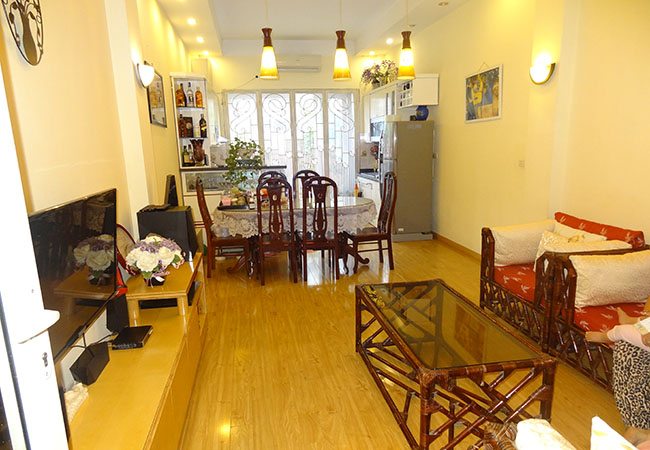 House in Trinh Cong Son, Tay Ho for rent 