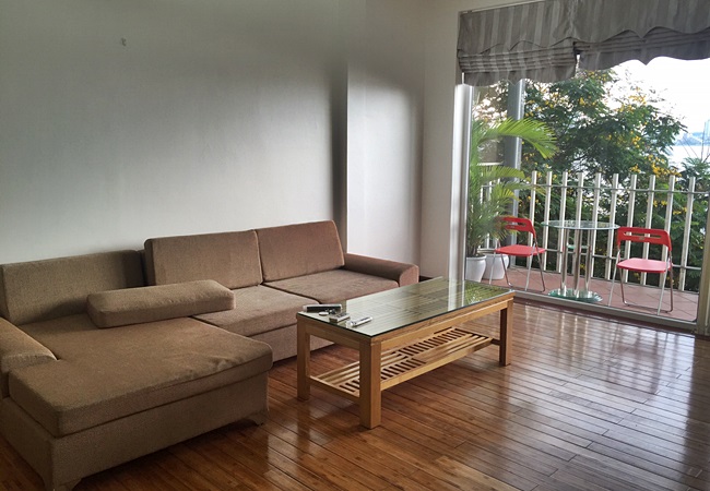 Lake front brand new apartment in Yen Phu for rent 