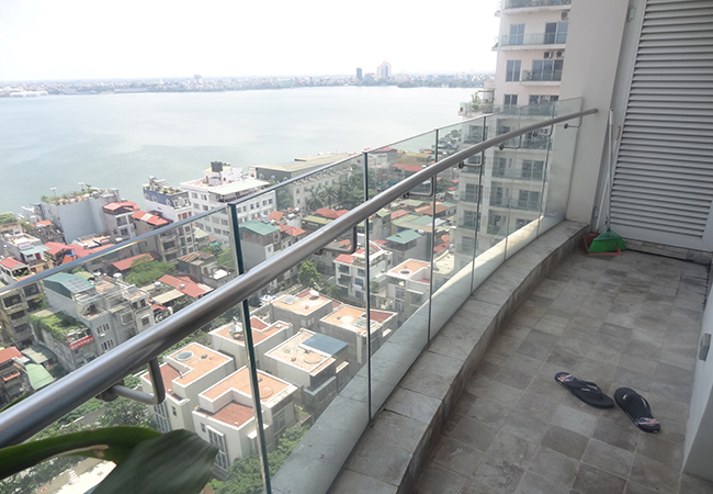 Lake view apartment at W building, Golden Westlake