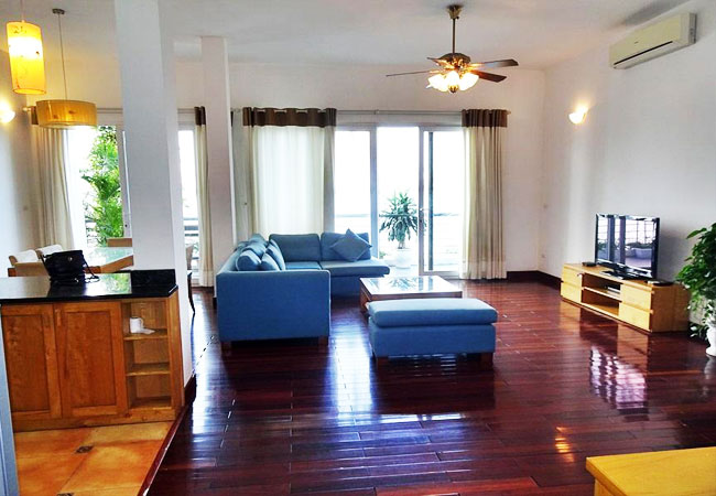 Lake view Apartment for rent in Quang An str, large balcony, nice furnished
