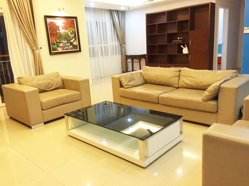 M5 Nguyen Chi Thanh furnished apartment for rent