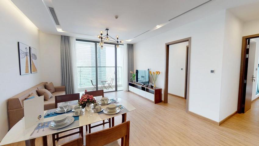 NEW : apartment in Vinhomes Metropolis for rent 