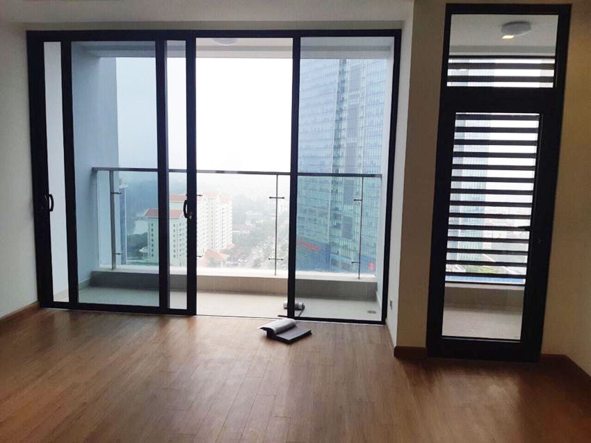 NEW: Brand new 2 bedroom in Vinhomes Metropolis for rent 