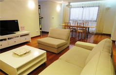Nice apartment for rent in Hai Ba Trung street