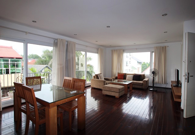 Nice apartment with balcony and swimming pool inside the building, Tay Ho 