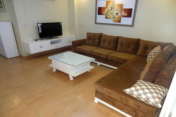 Nice serviced apartment with white theme design, near The Hanoi Club