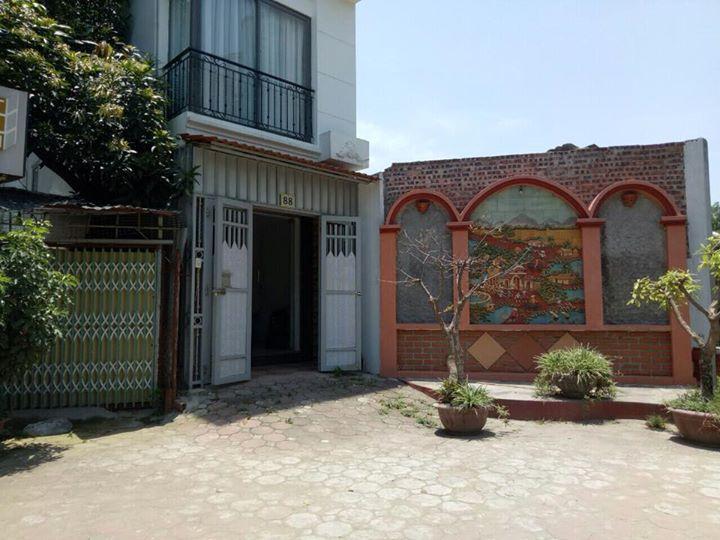 Partial furnished house in Doi Can street, Ba Dinh district for rent 