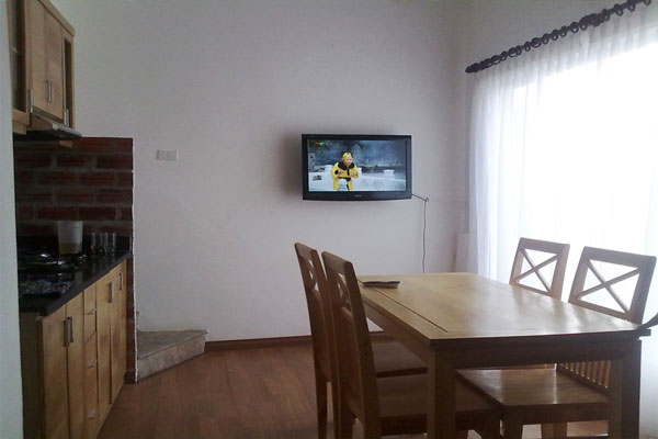 Rooftop serviced duplex apartment in Thuy Khue street 
