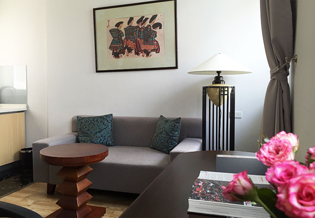Serviced apartment near Giang Vo lake for rent 