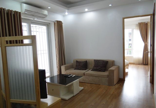 Serviced apartment with 02 bedroom in Dao Tan street