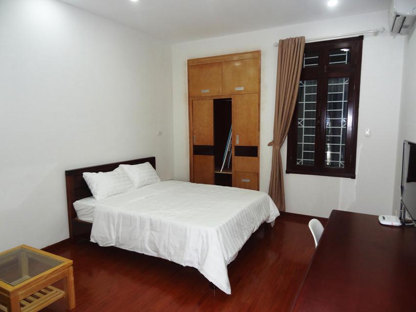 Studio in Quan Ngua for rent at reasonable price 
